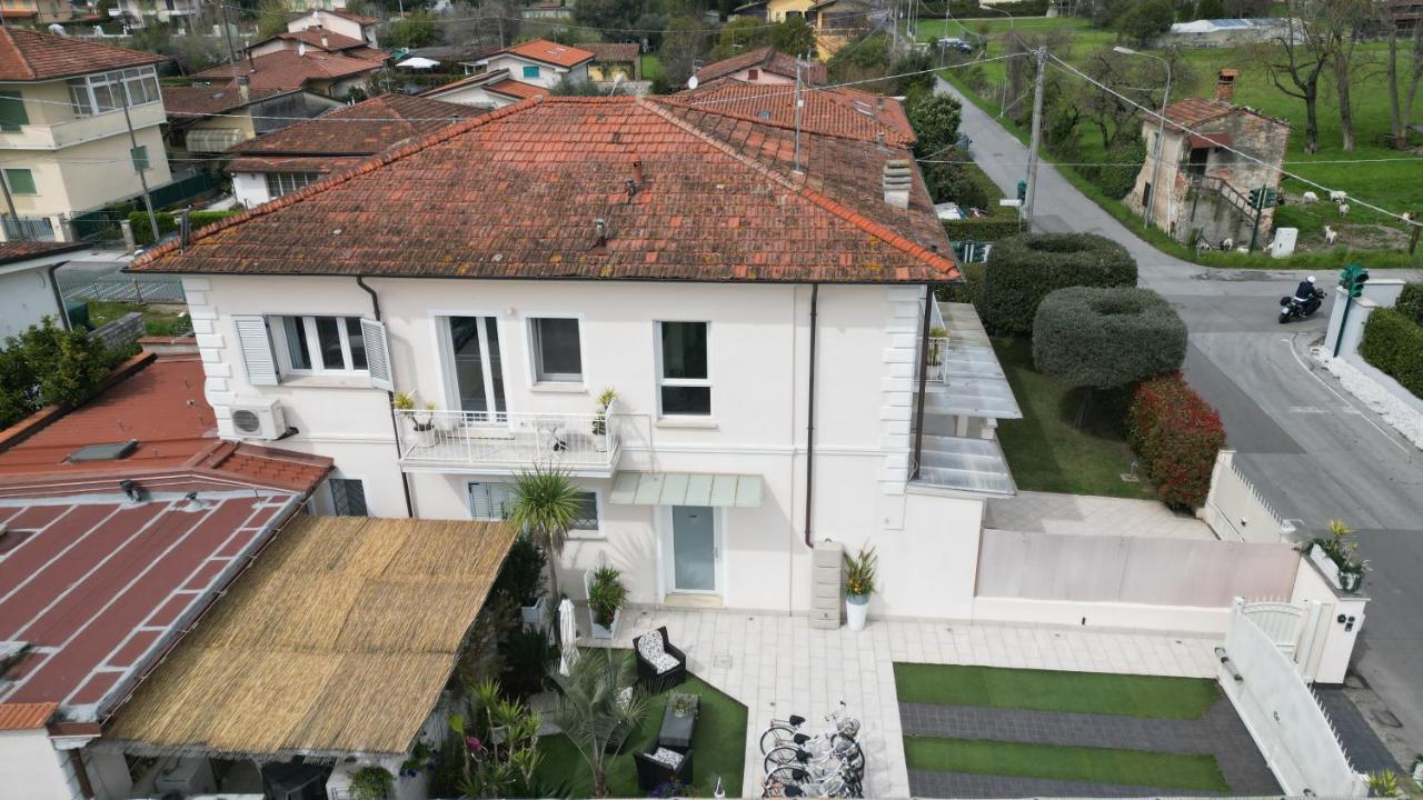 La Brise Hotel Marina di Pietrasanta Eksteriør billede